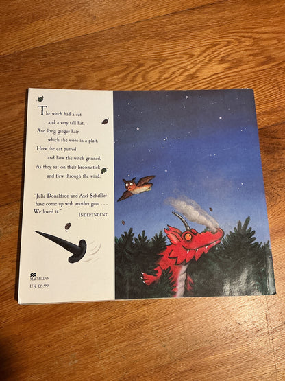 Room on the broom. Julia Donaldson & Axel Scheffler. 2016.