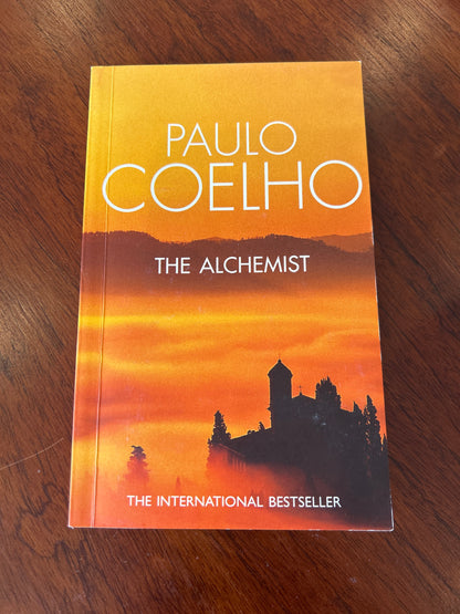 Alchemist. Paulo Coelho. 2002.
