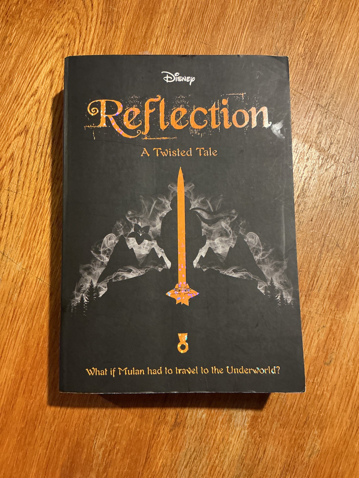 Reflection: a twisted tale. Elizabeth Lim. 2018.