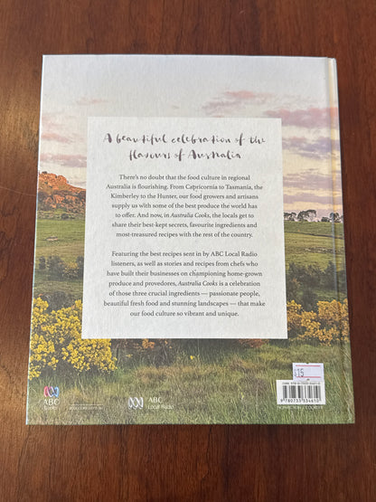 Australia cooks. Kelli Brett. 2016.