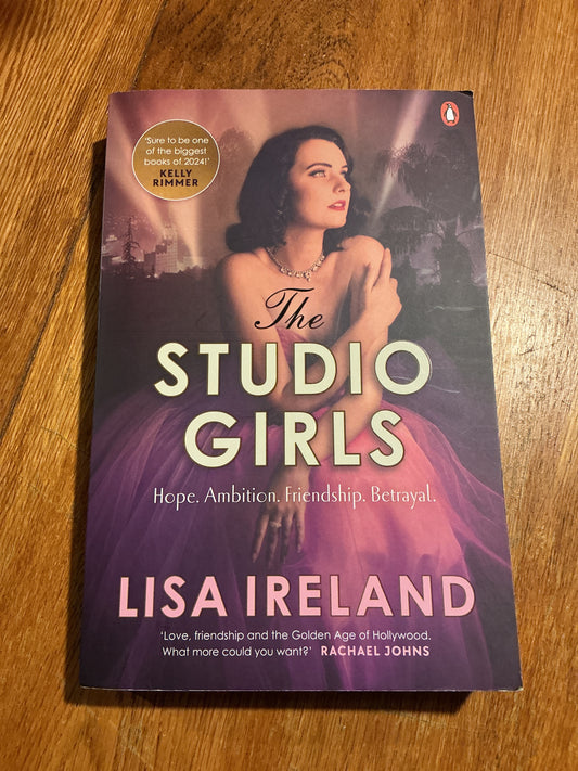 Studio girls. Lisa Ireland. 2024.