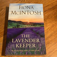 Lavender keeper. Fiona McIntosh. 2012.