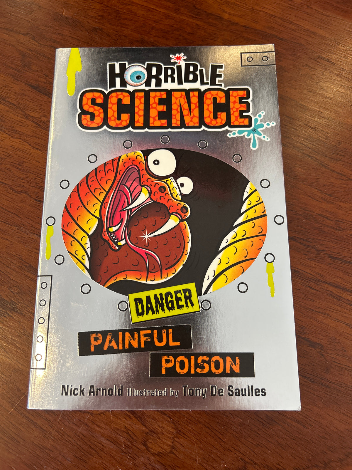 Painful poison. Nick Arnold. 2018.