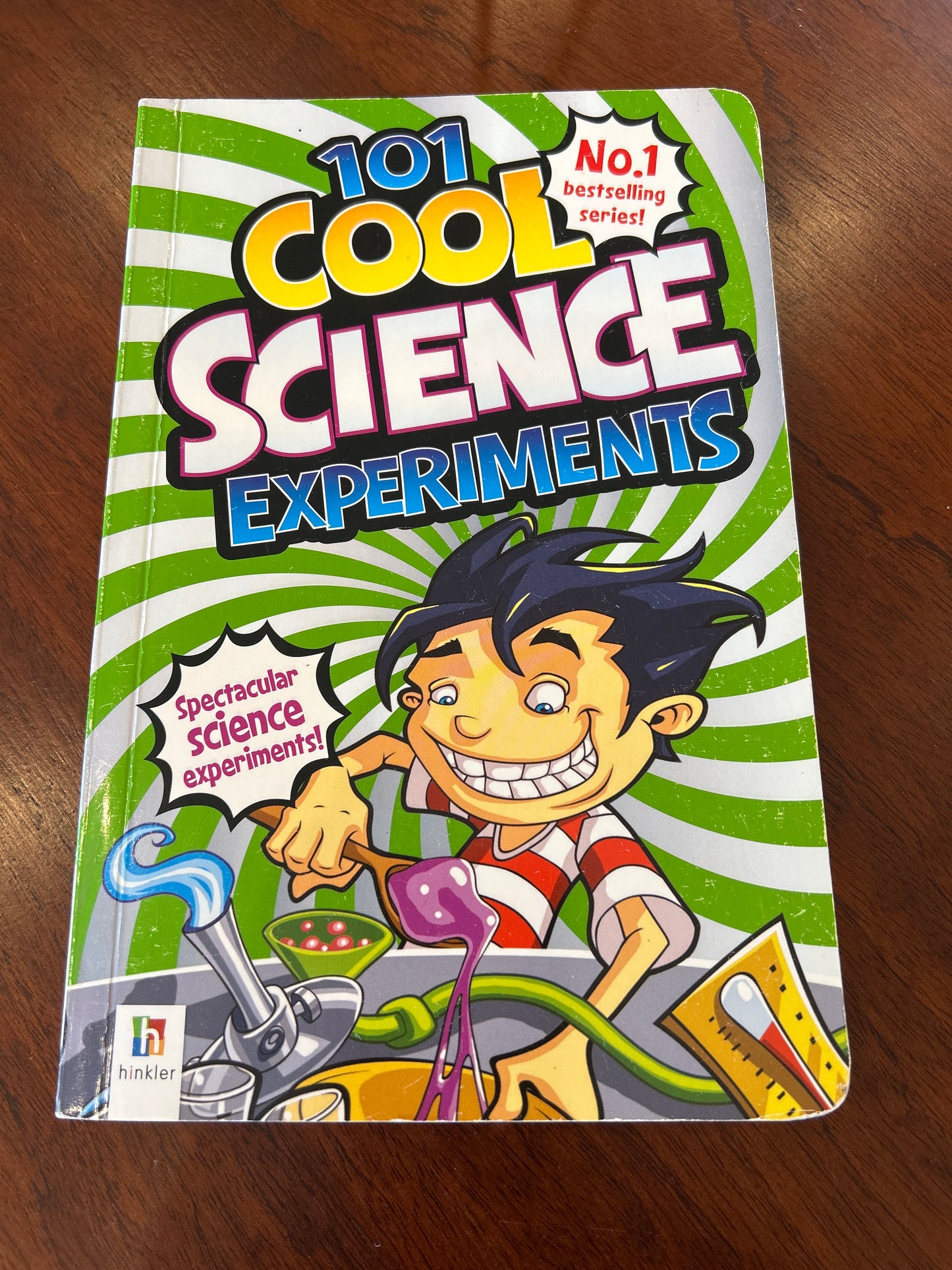 101 cool science experiments. Glen Singleton. 2013.