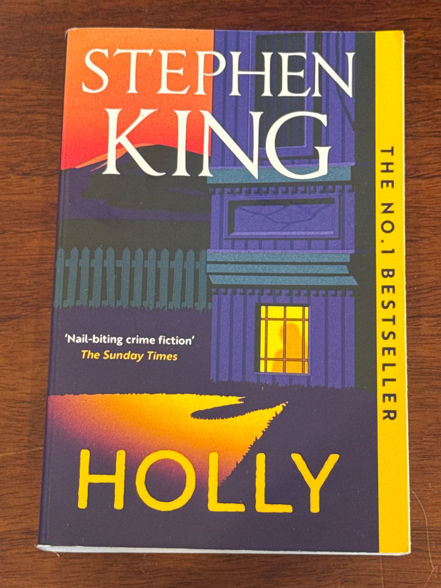 Holly. Stephen King. 2024.