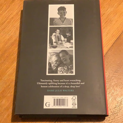 Pocketful of happiness. Richard E. Grant. 2022.