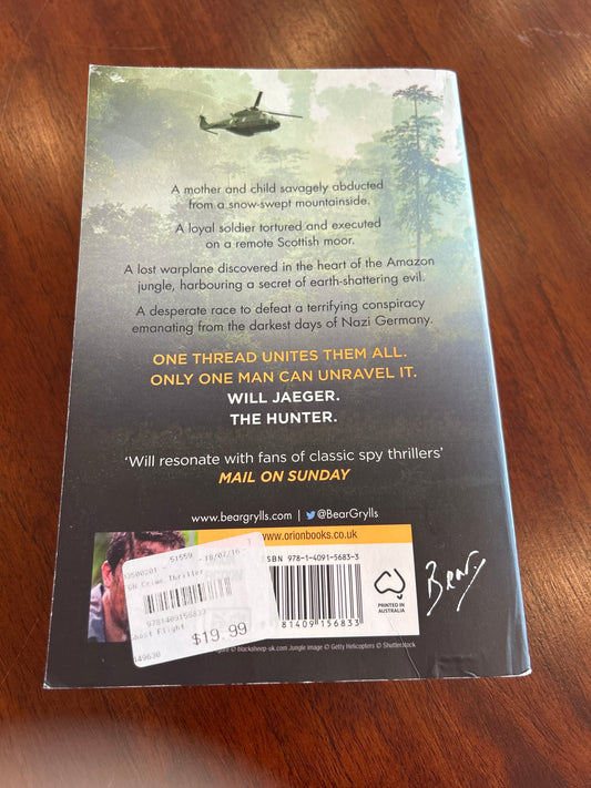 Ghost flight. Bear Grylls. 2016.