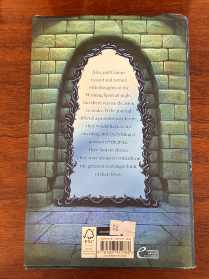 Land of Stories: The Wishing Spell. Chris Colfer. 2012.