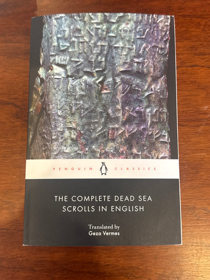 Complete Dead Sea Scrolls in English. Gena Vermes. 2011.