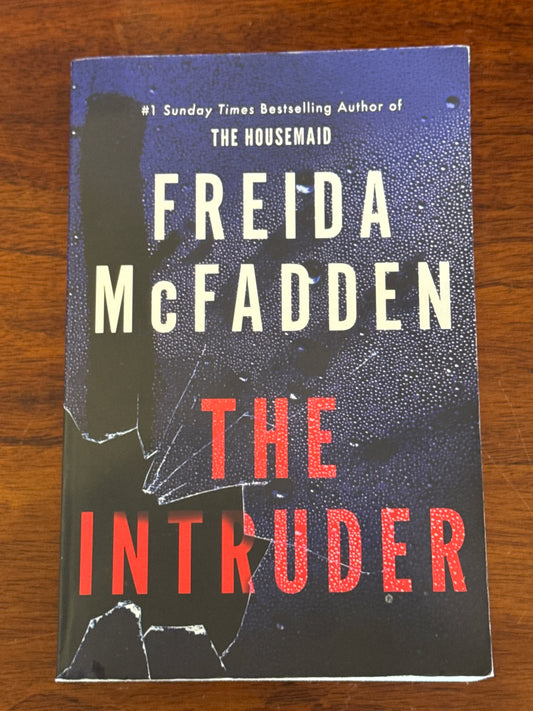 Intruder. Freida McFadden. 2025.