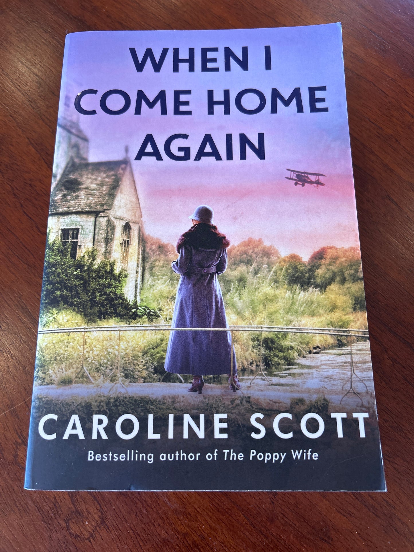 When I come home again. Caroline Scott. 2020.