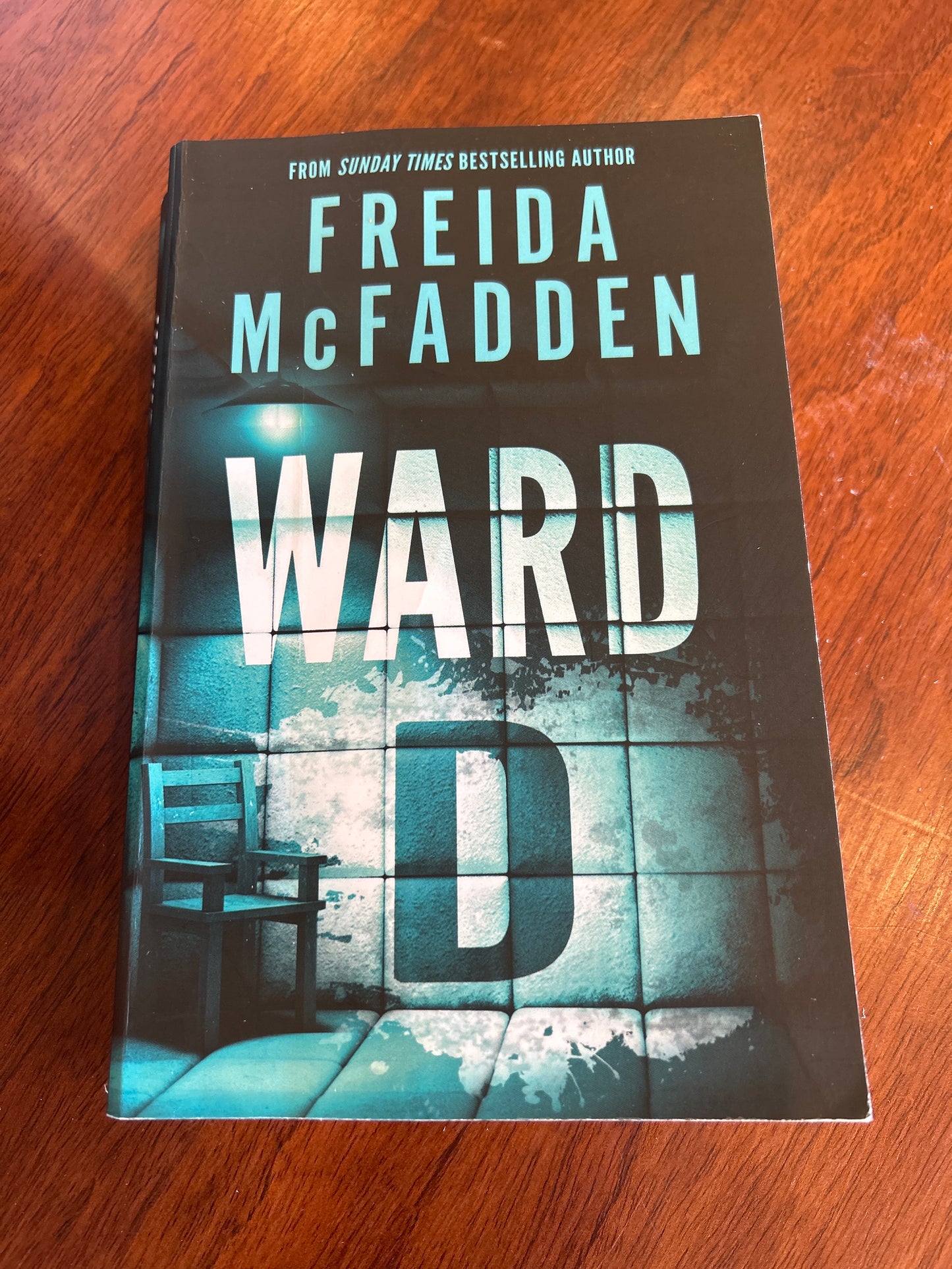 Ward D. Freida McFadden. 2025.