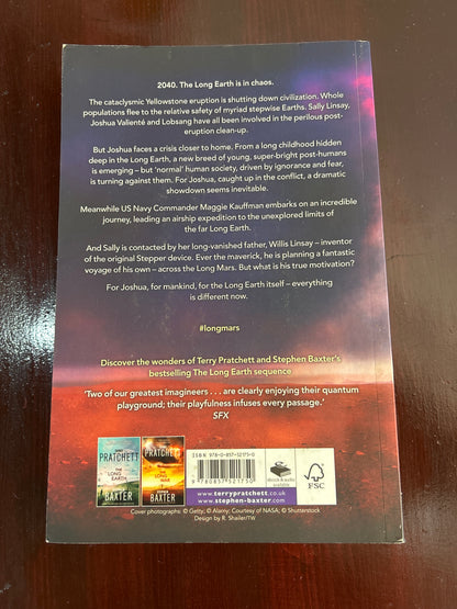 Long Mars. Terry Pratchett and Stephen Baxter. 2014.