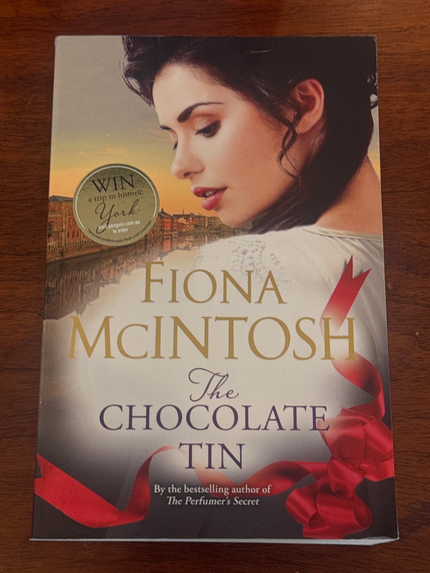 Chocolate tin. Fiona McIntosh. 2016.