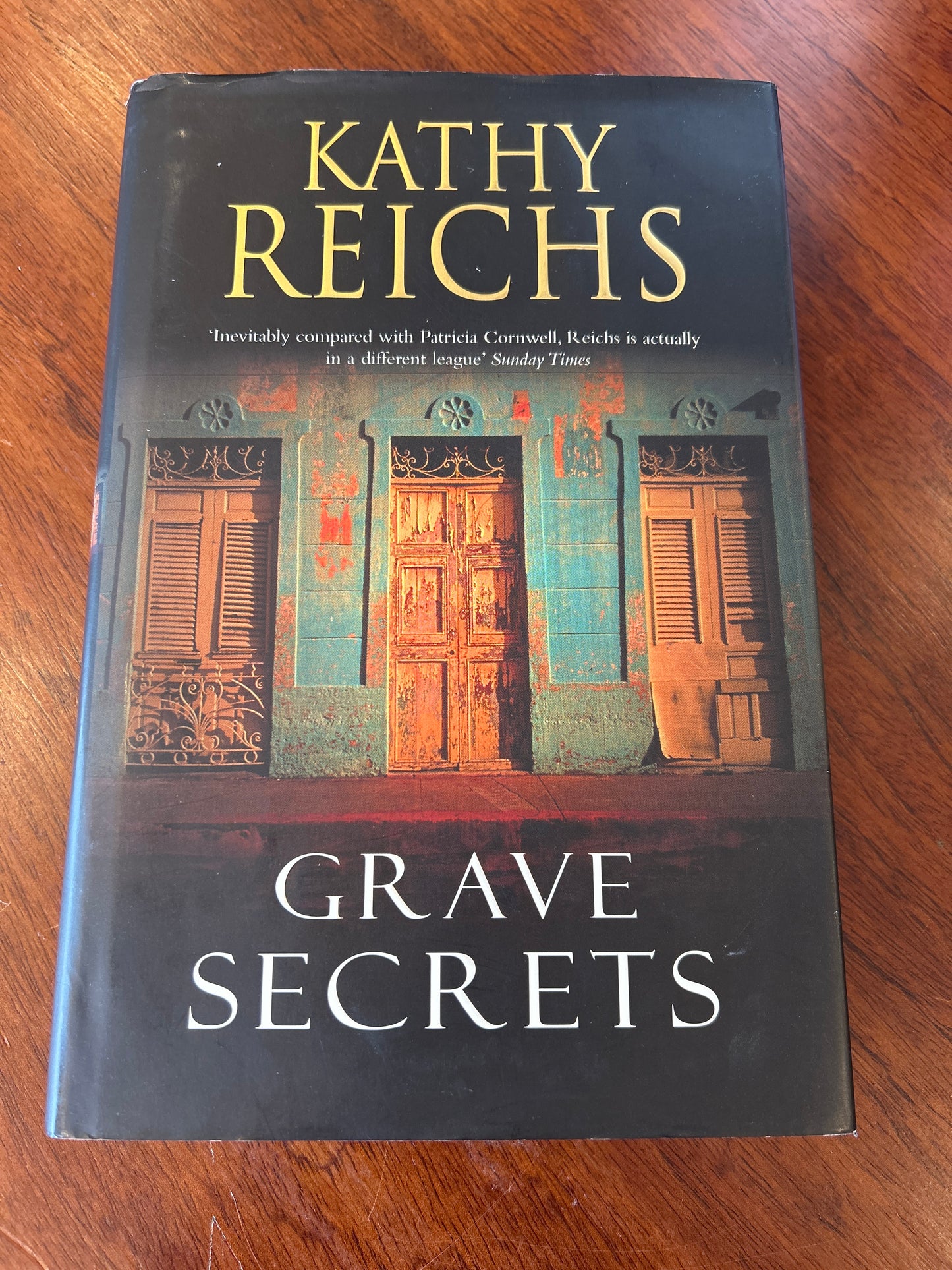 Grave secrets. Kathy Reichs. 2003.