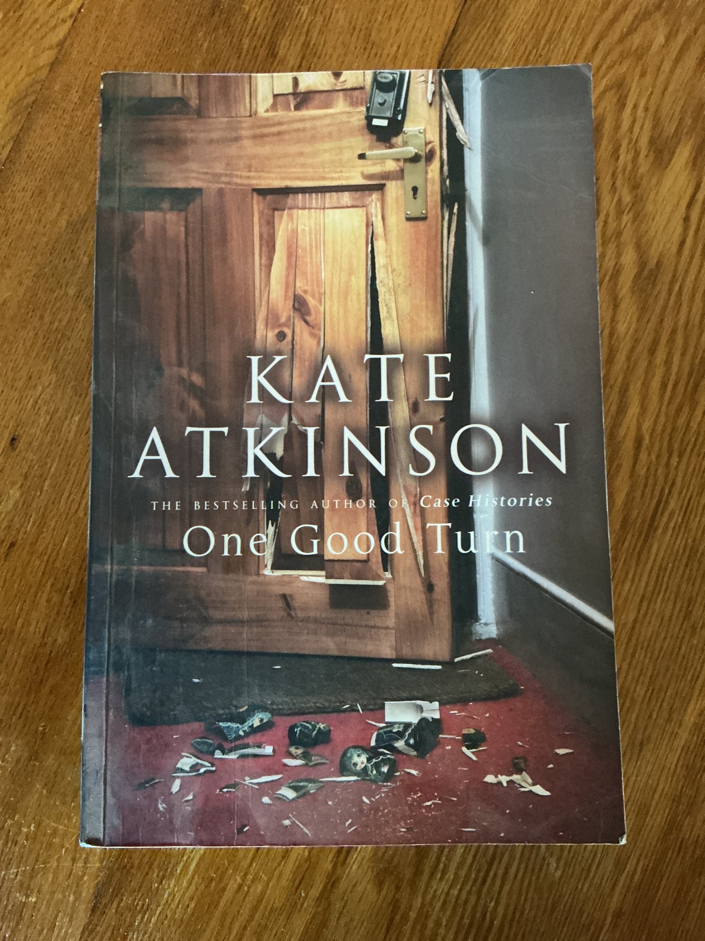 One good turn: a jolly murder mystery. 2006.