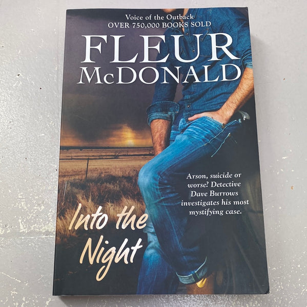 Into the night. Fleur McDonald. 2023.