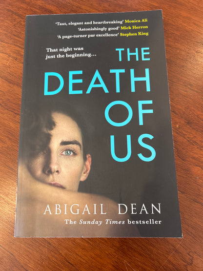 Death of us. Abigail Dean. 2025.