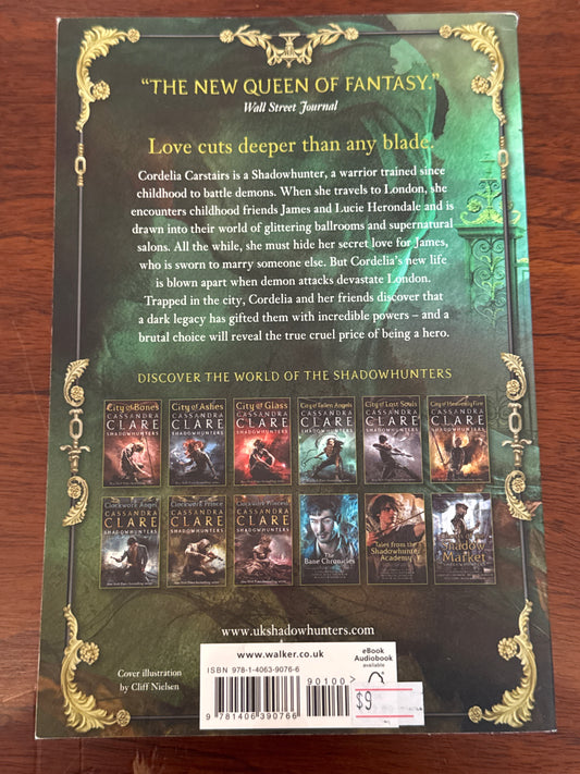 Chain of Gold. Cassandra Clare. 2020.