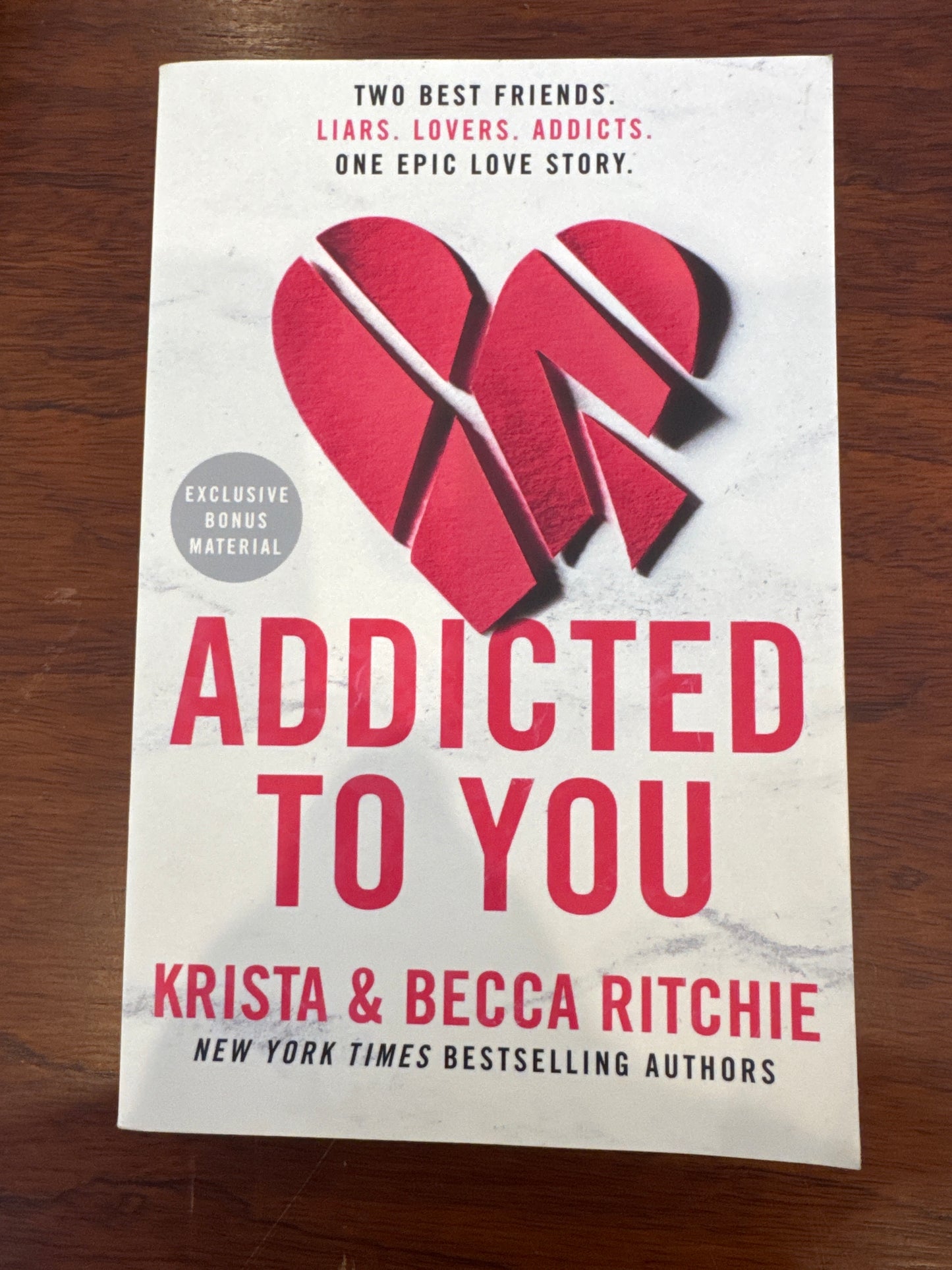Addicted to you. Krista & Becca Ritchie. 2022.