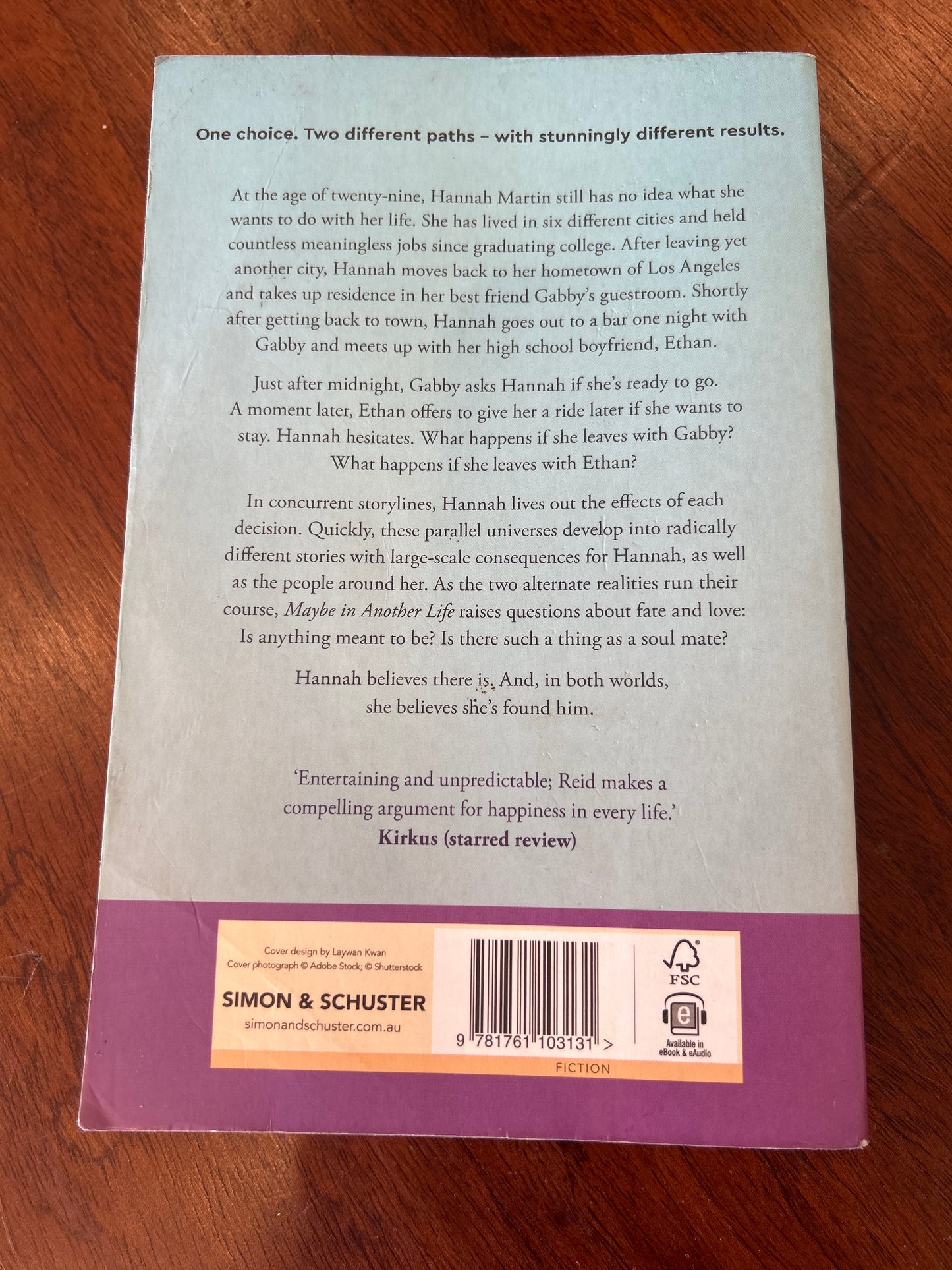 Maybe in another life. Taylor Jenkins Reid. 2021.