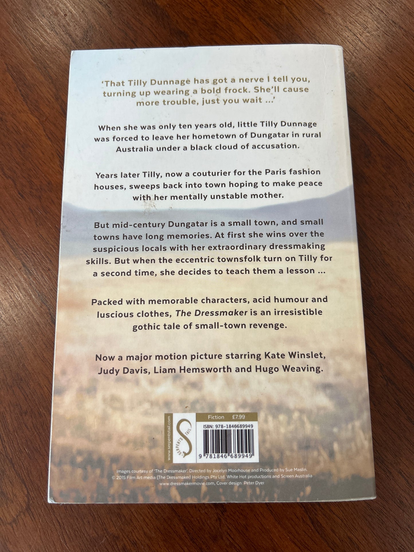 Dressmaker. Rosalie Ham. 2015.