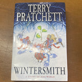 Wintersmith. Terry Pratchett. 2006.