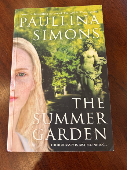 Summer garden. Paullina Simons. 2005.