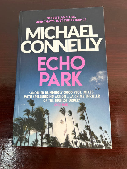 Echo Park. Michael Connelly. 2014.