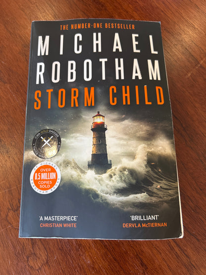 Storm child. Michael Robotham. 2025.