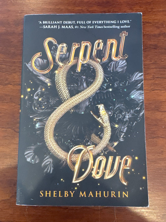 Serpent & dove. Shelby Mahurin. 2019.