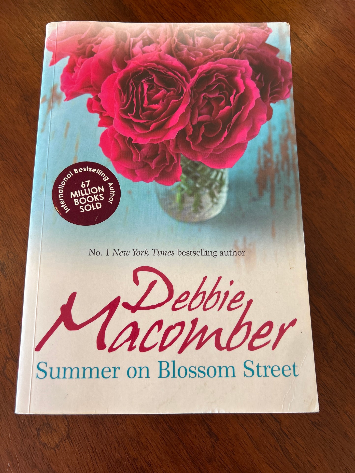 Summer on Blossom Street. Debbie Macomber. 2009.