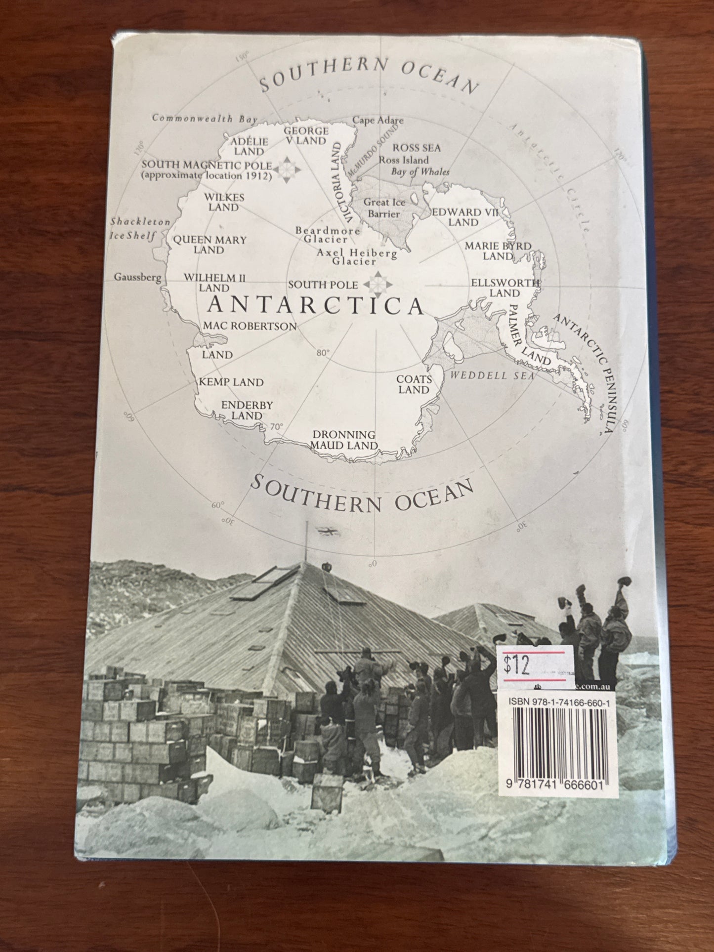 Mawson and the ice men of the heroic age: Scott, Shackleton and Amundsen. Peter Fitzsimons. 2011.