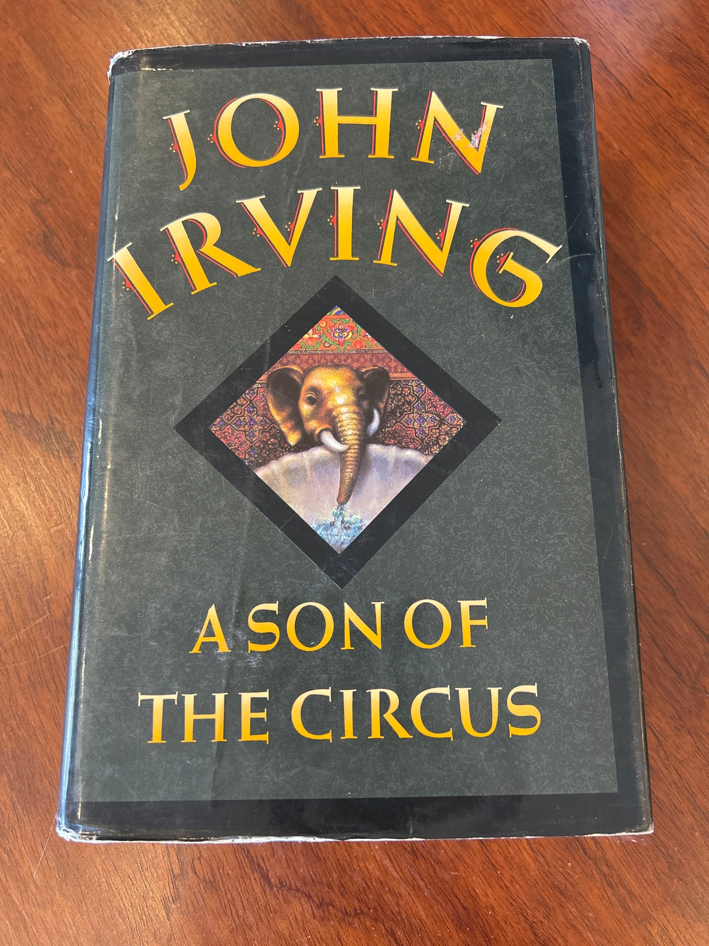 Son of the circus. John Irving. 1994.