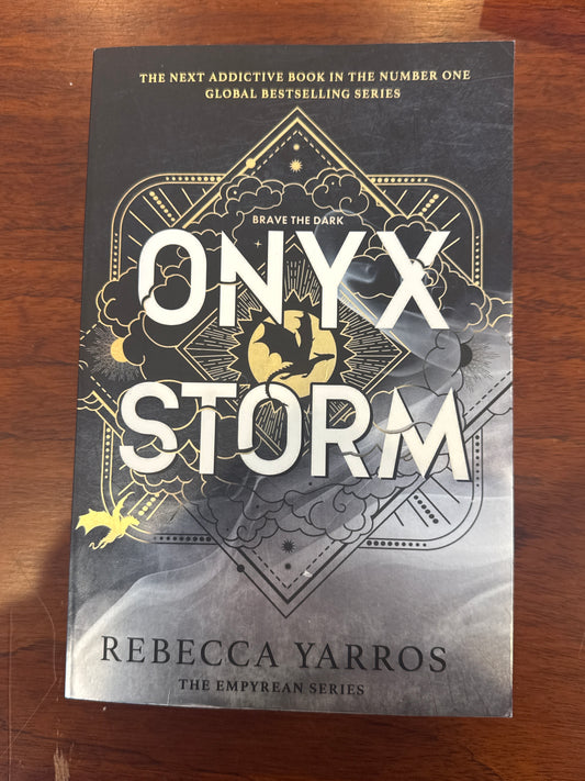 Onyx Storm. Rebecca Yarros. 2025.