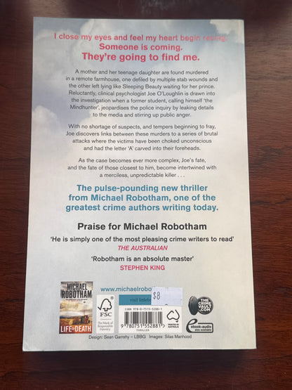 Close your eyes. Michael Robotham. 2015.