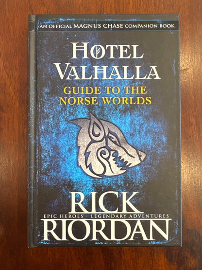 Hotel Valhalla: Guide to the Norse Worlds. Rick Riordan. 2018.