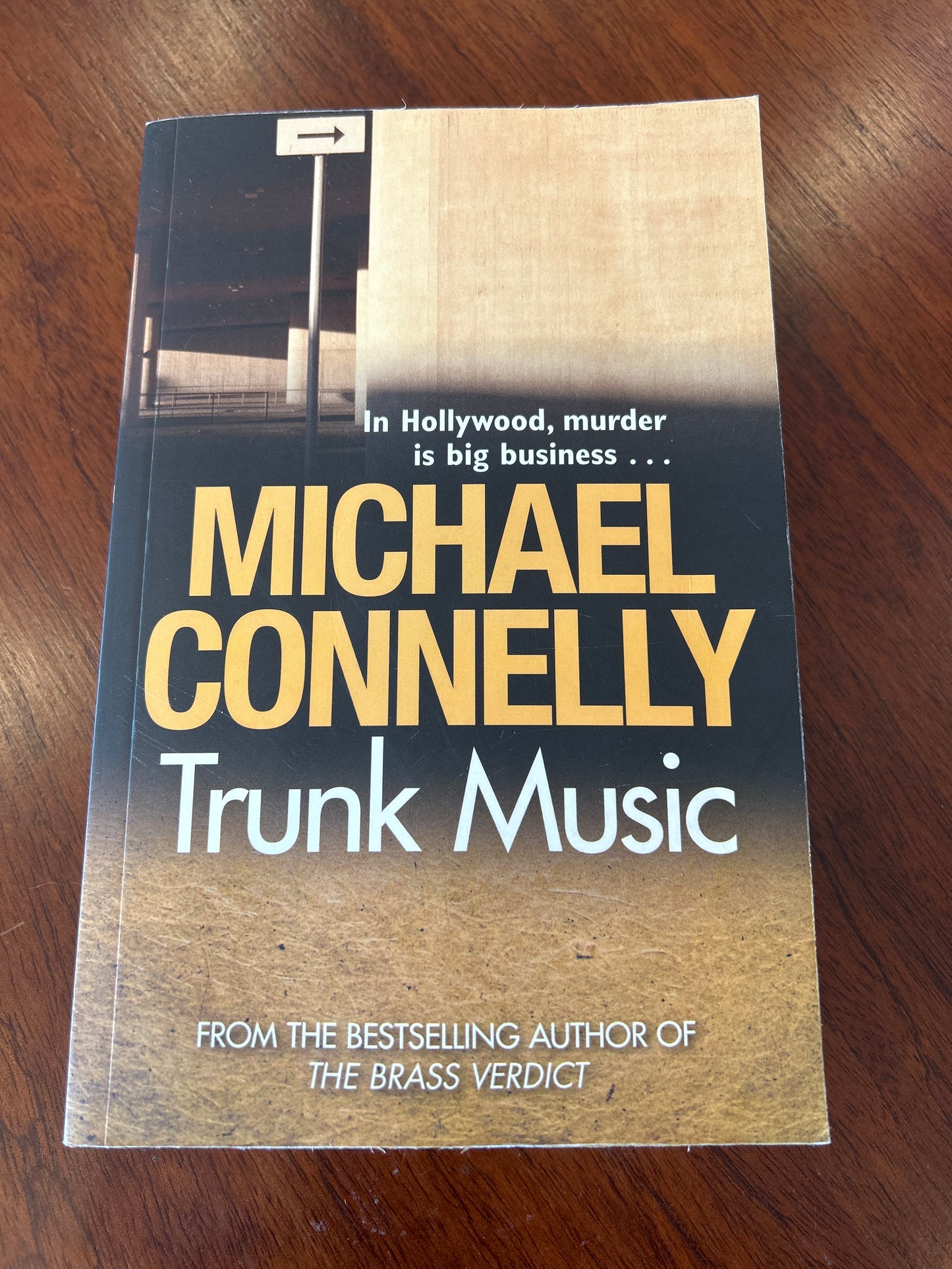 Trunk music. Michael Connelly. 2009.
