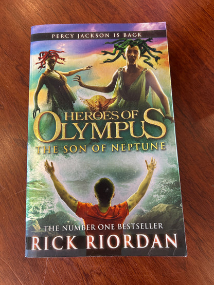 Heroes of Olympus: son of Neptune. Rick Riordan. 2011.