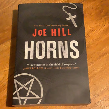 Horns. Joe Hill. 2010.