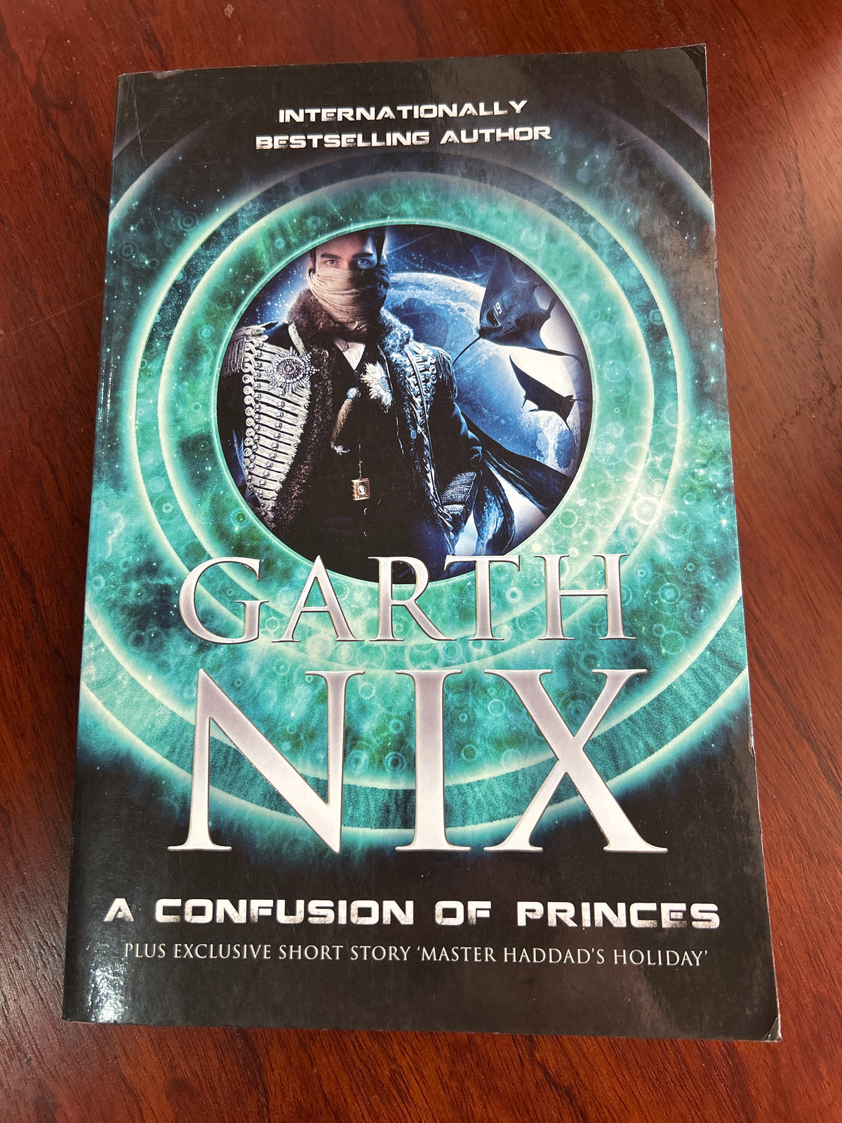 Confusion of princes. Garth Nix. 2012.