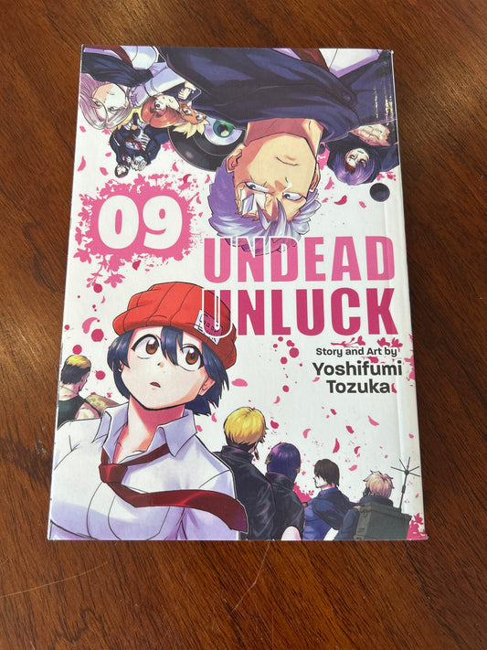 Undead unluck v9. Yoshifumi Tozuka. 2020.