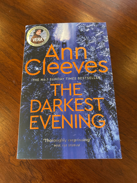 Darkest evening. Ann Cleeves. 2021.