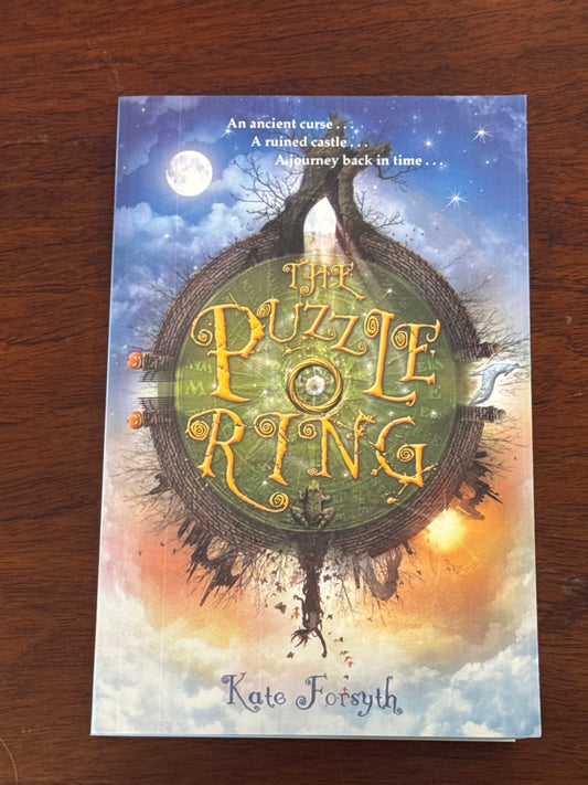 Puzzle Ring. Kate Forsyth. 2010.