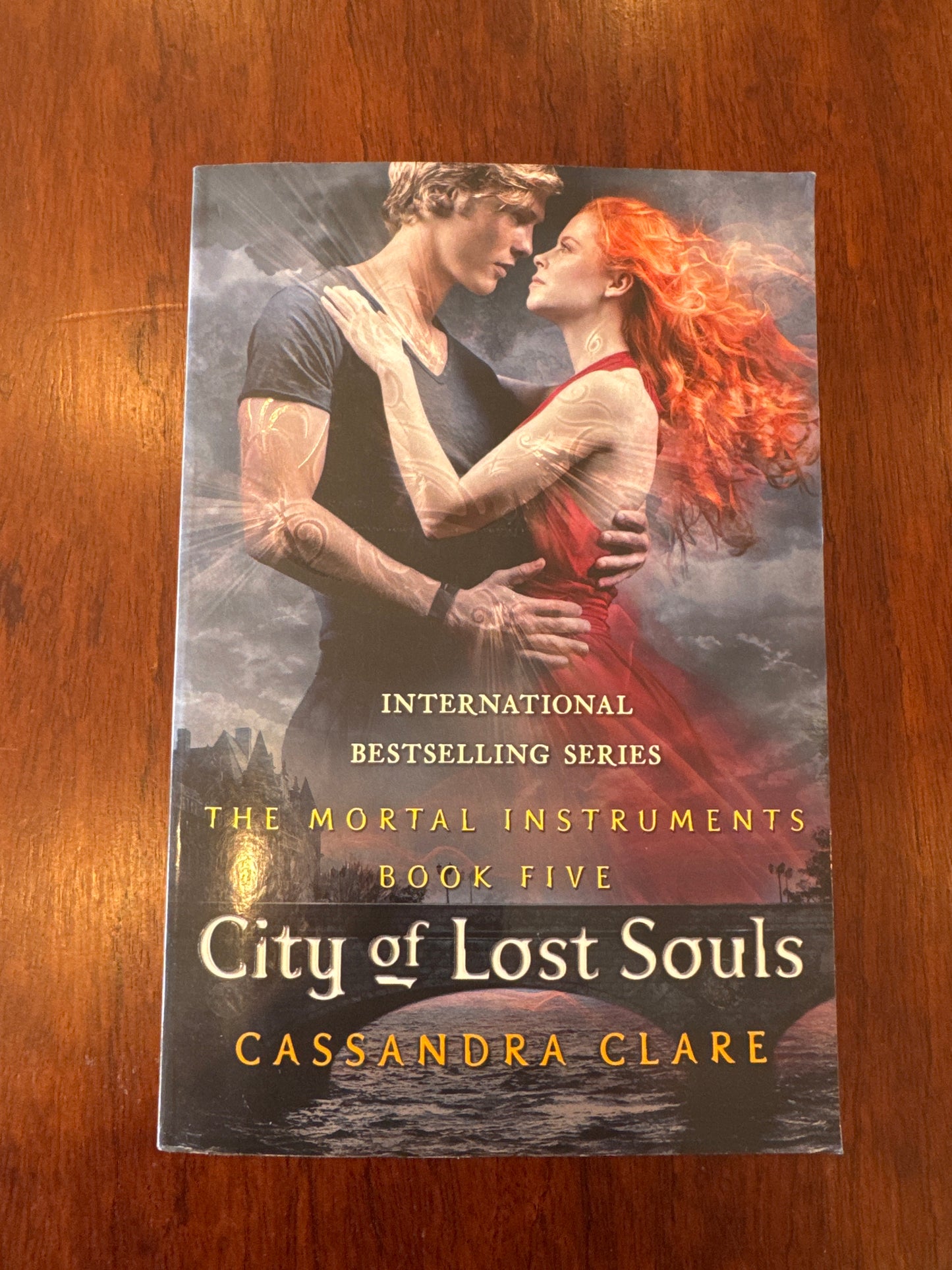City of lost souls. Cassandra Clare. 2015.
