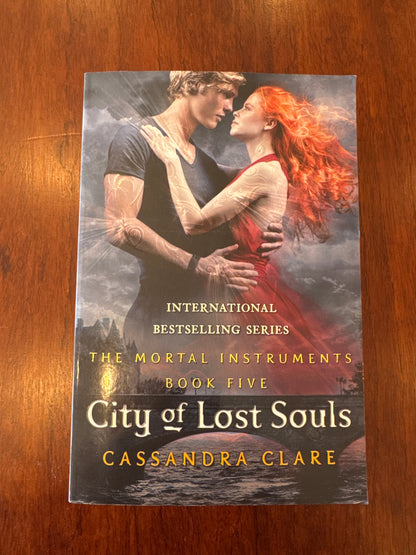City of lost souls. Cassandra Clare. 2015.