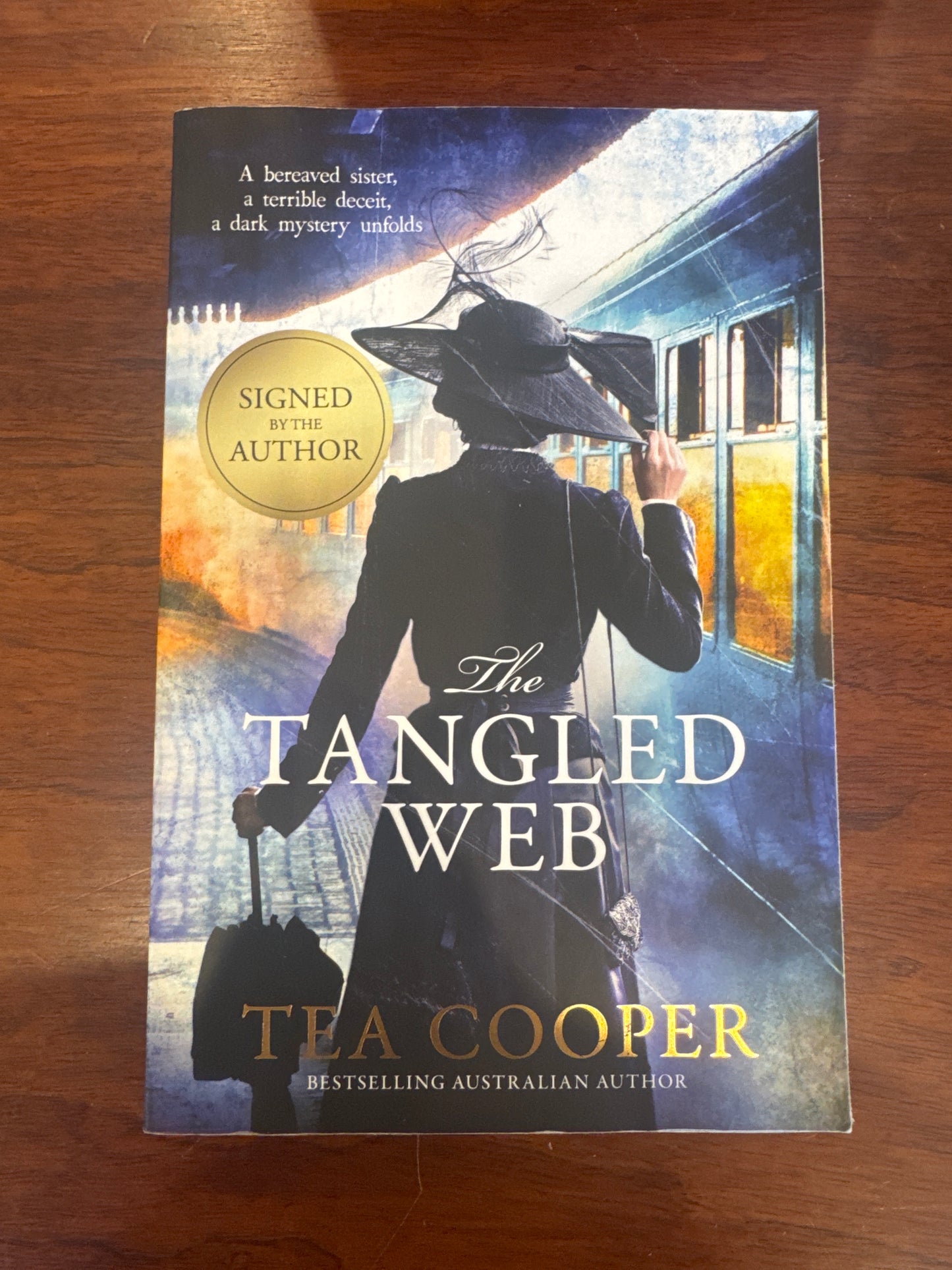 Tangled web. Tea Cooper. 2025.