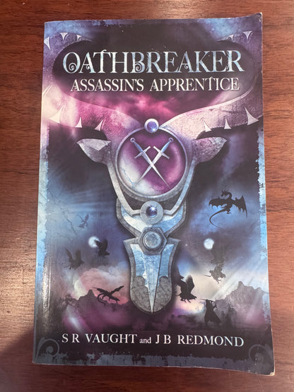Oathbringer: Assassin’s Apprentice. SR Vaughn & JB Redmond. 2010.