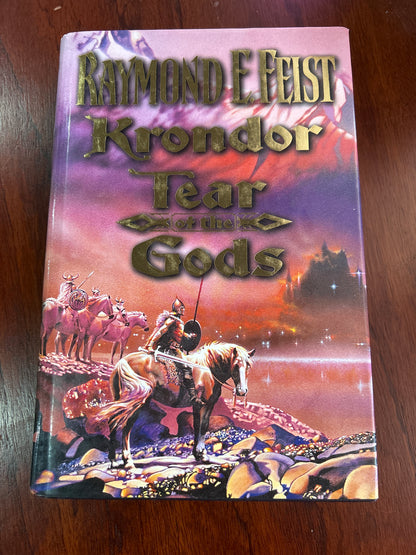 Krondor: tear of the gods. Raymond Feist. 2000.