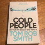 Cold people. Tom Rob Smith. 2023.